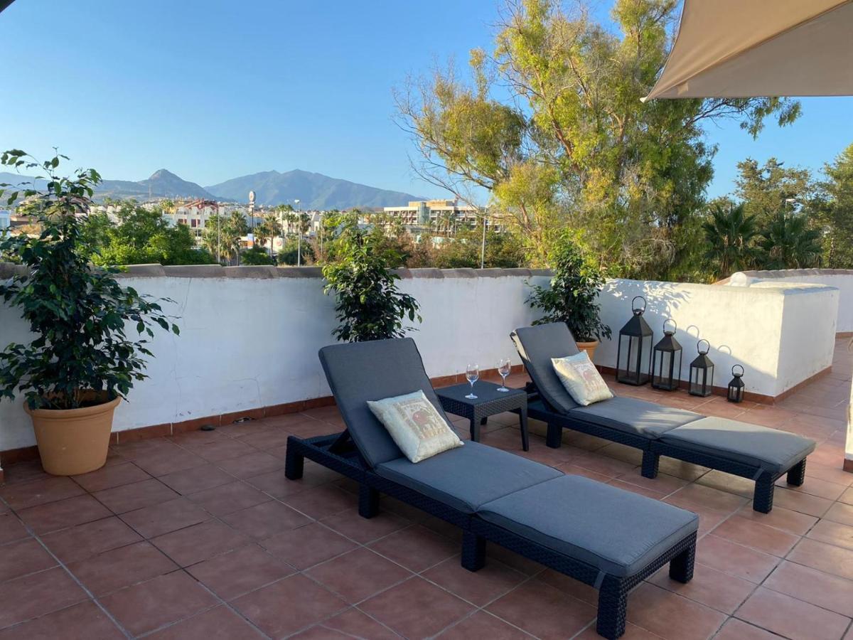 شقة إِستيبونا  في Beautiful Penthouse In A Perfect Location المظهر الخارجي الصورة