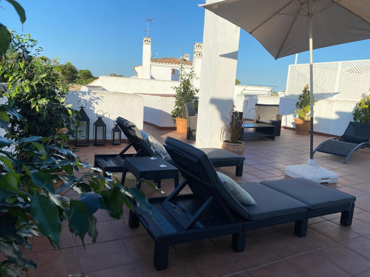شقة إِستيبونا  في Beautiful Penthouse In A Perfect Location المظهر الخارجي الصورة