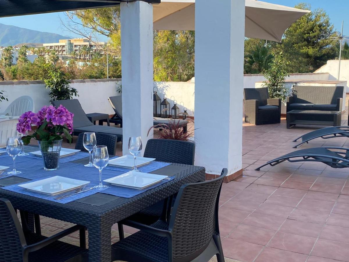 شقة إِستيبونا  في Beautiful Penthouse In A Perfect Location المظهر الخارجي الصورة