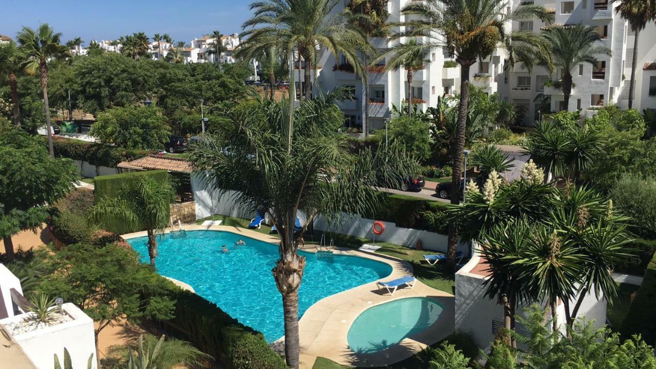 شقة إِستيبونا  في Beautiful Penthouse In A Perfect Location المظهر الخارجي الصورة