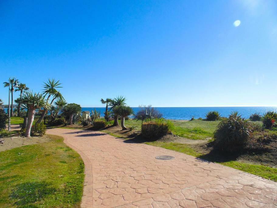 شقة إِستيبونا  في Beautiful Penthouse In A Perfect Location المظهر الخارجي الصورة